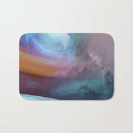 Howling at the moon Bath Mat
