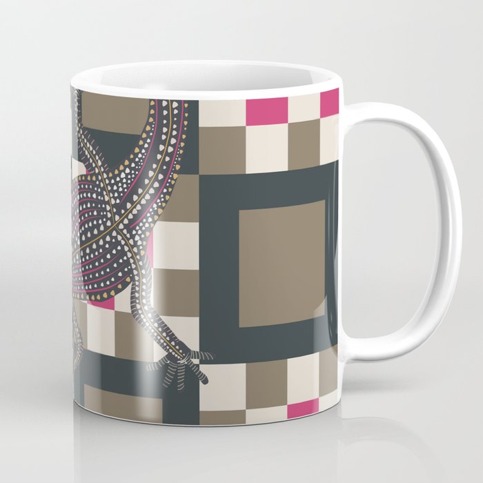 Lizard Reptile on 2D Shape Geometric Pattern – Pink and brown Coffee Mug