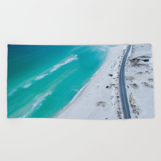 Ocean road paradise Beach Towel