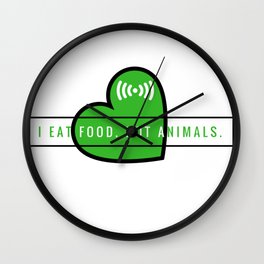 I eat food not animals | No como animales Wall Clock