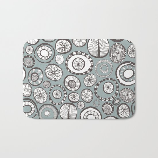 Honolulu hoops mist Bath Mat