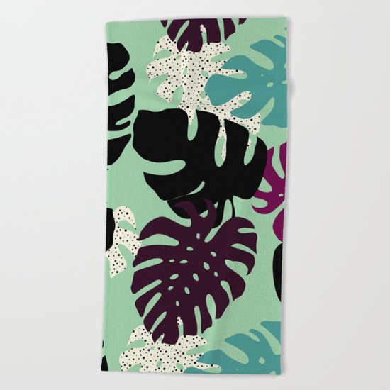 Monstera 02 Beach Towel