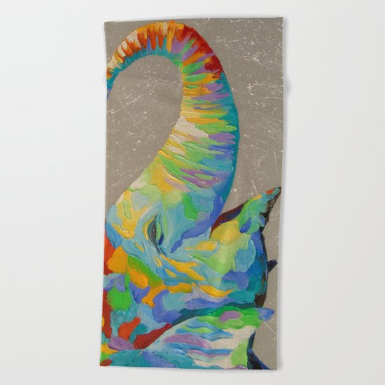 Smiling elephant Beach Towel