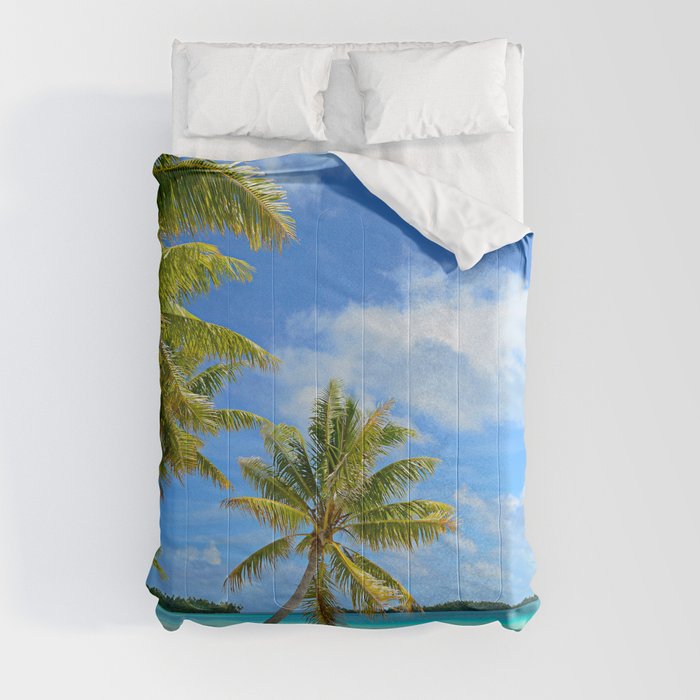 Tropical palm beach in the Pacific Comforter