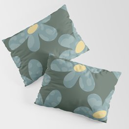 Cute Retro Daisy Floral Green Pattern Pillow Sham