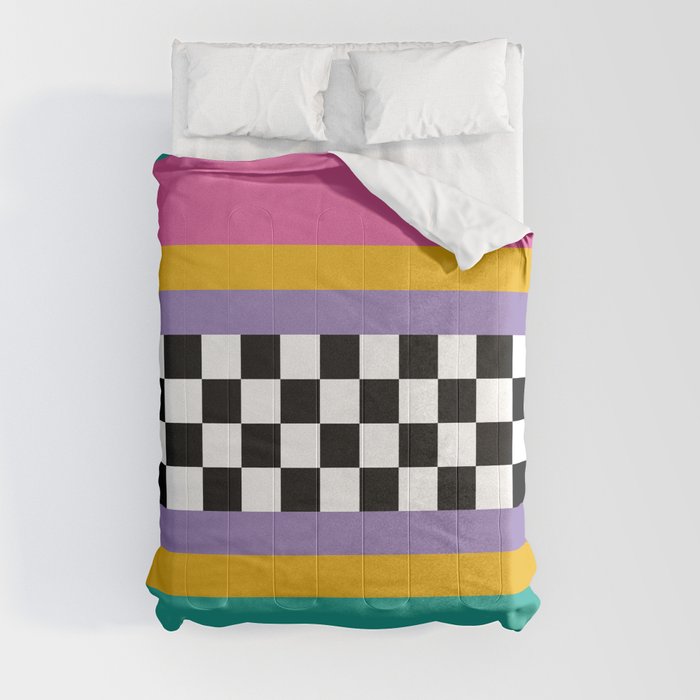 Checkered pattern grid / Vintage 80s / Retro 90s Comforter