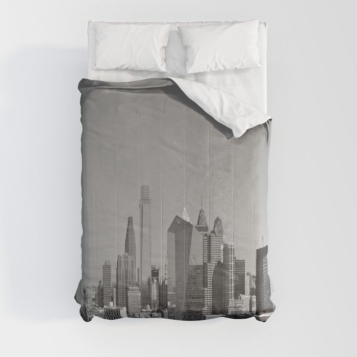 Black and White Philadelphia Skyline Comforter