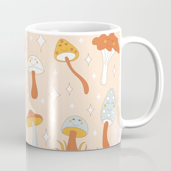 Retro mushrooms with smiles and sparkles. Seamless pattern.  Coffee Mug