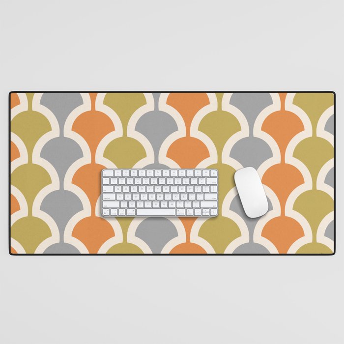 Classic Fan or Scallop Pattern 427 Orange Green and Gray Desk Mat