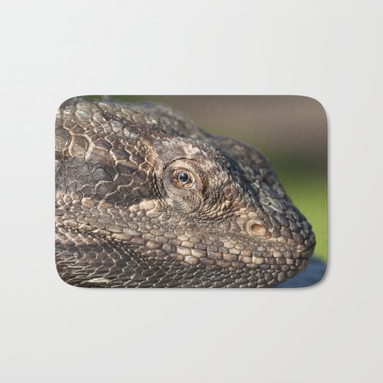 Bearded Dragon watching you Bath Mat