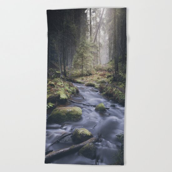 Silent whispers Beach Towel