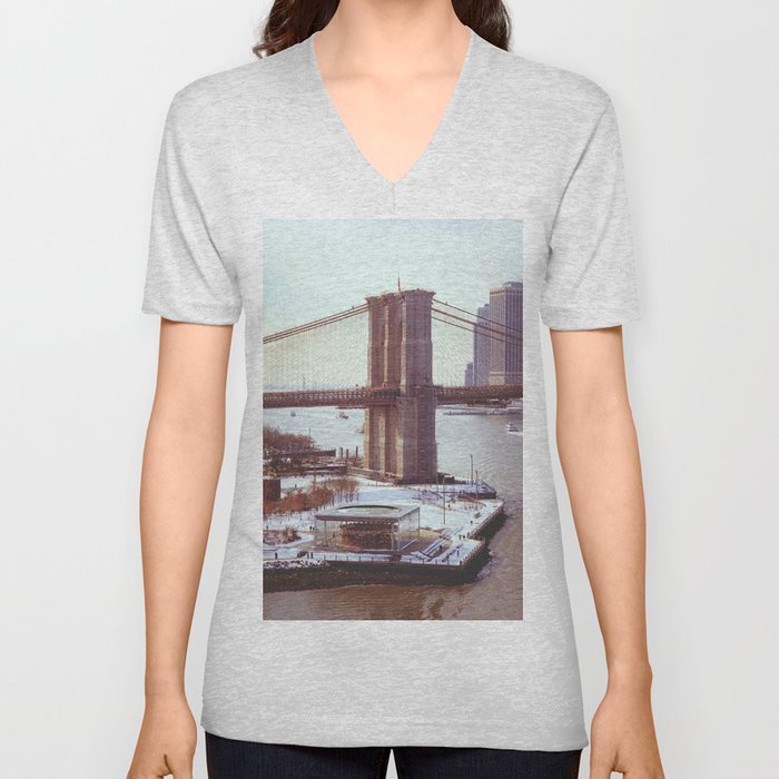 Brooklyn Bridge New York City V Neck T Shirt
