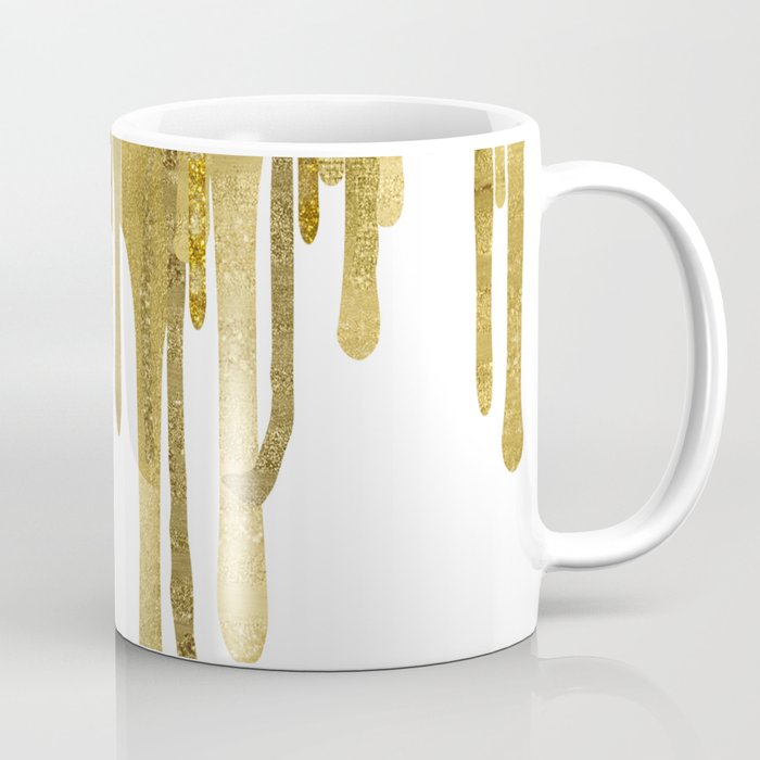 https://ctl.s6img.com/society6/img/rWLfcSu7WKkfiJvLJ6qwxI1N5v4/w_700/coffee-mugs/small/right/greybg/~artwork,fw_4600,fh_2000,fy_-2067,iw_4600,ih_6133/s6-original-art-uploads/society6/uploads/misc/6ca64781502342d499c1765c73904137/~~/gold-paint-drips-mugs.jpg