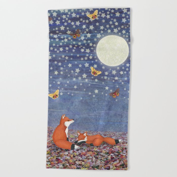 moonlit foxes Beach Towel