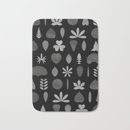 Leaf Shapes and Arrangements Pattern Greyscale Bath Mat
