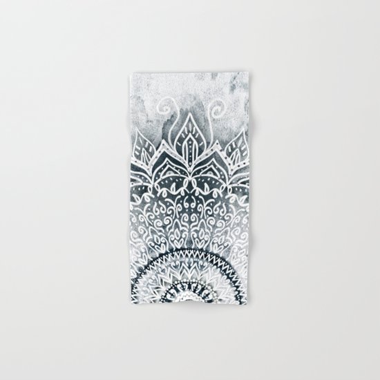 MINA MANDALA Hand & Bath Towel