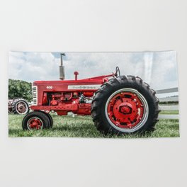 Vintage IH Farmall 450 Side View Red Tractor Beach Towel