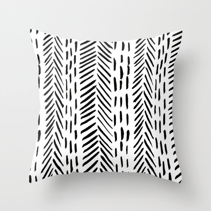 Abstract herringbone pattern - black and white Throw Pillow