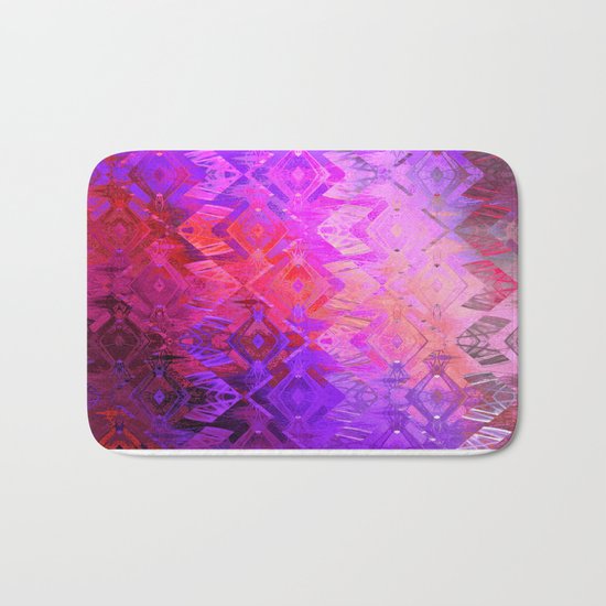 Edged Momentum (purple) Bath Mat