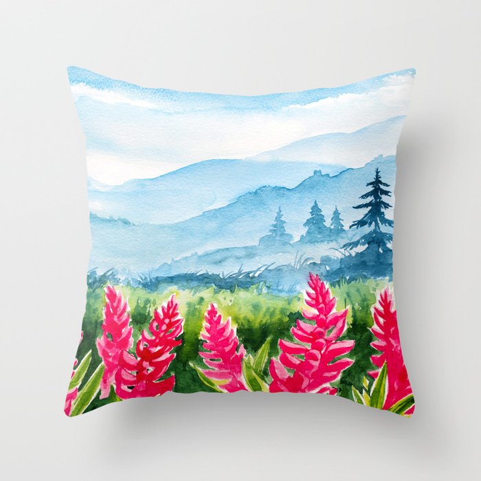 Home Decor with Chic Pillows