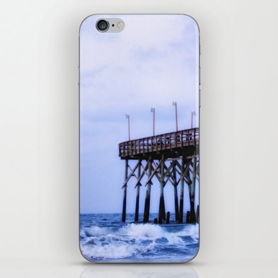 Waves against the Pier iPhone & iPod Skin