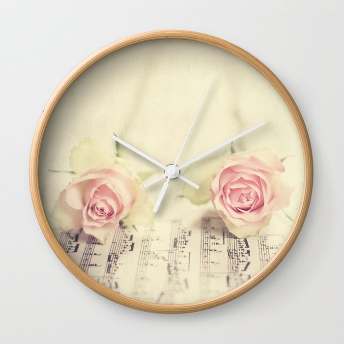 Sweet roses Wall Clock