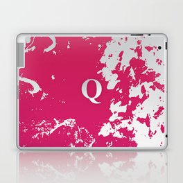  Q  Letter Personalized, Pink & White Grunge Design, Valentine Gift / Anniversary Gift / Birthday Gift Laptop Skin