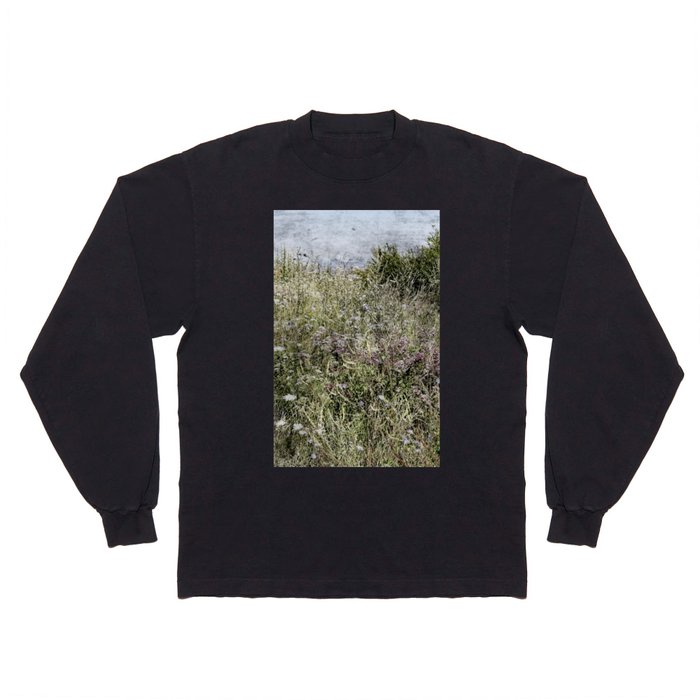 Vintage countryside summer Chicory field camping scene Long Sleeve T Shirt