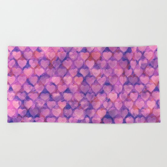 Pink hearts pattern Beach Towel
