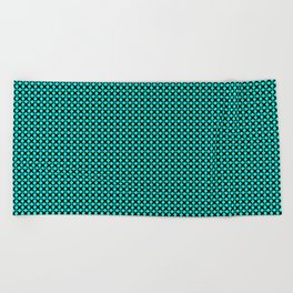 Cross Stitch Green Seamless Pattern Beach Towel