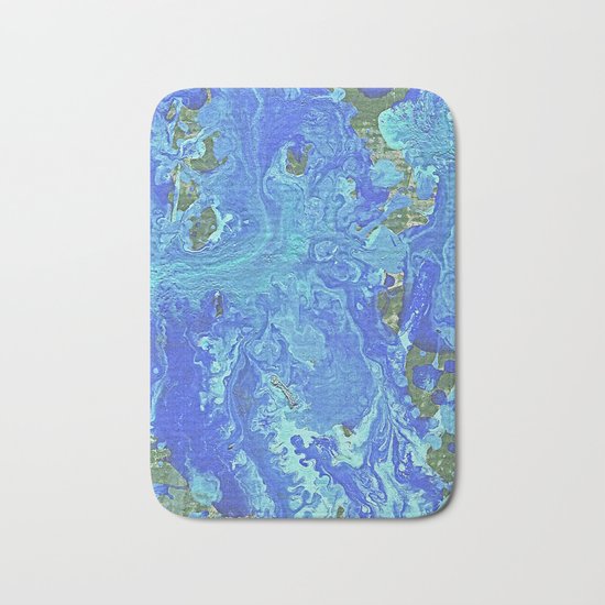 Water Flow On The Earth Bath Mat