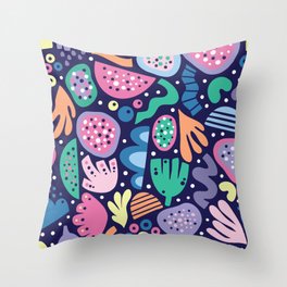Playful abstraction. Seamless pattern with abstract bold whimsical shapes. Contemporary art Throw Pillow