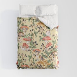 Hedgehogs & Blackberries, pale yellow Comforter