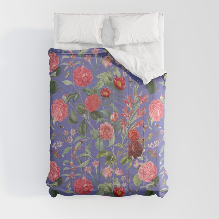 Veri Peri Rose Garden - Vintage botanical illustration collage at Periwinkle blue color Comforter