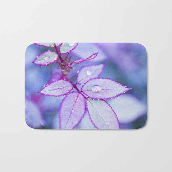 Lilac Rim Bath Mat