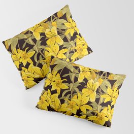 Vintage pattern with yellow lily. Tropical floral print with flowers, buds and leaves Pillow Sham