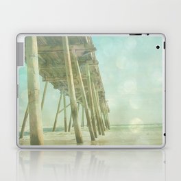 Pier 1 Laptop & iPad Skin