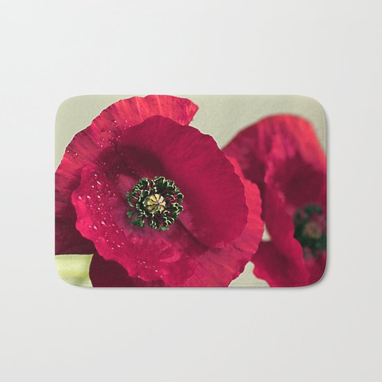 Poppies(velvet). Bath Mat