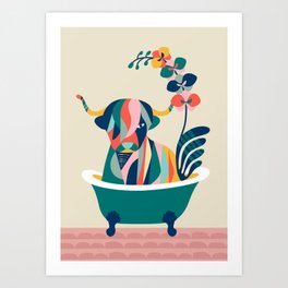 Highland cow in bathtub Art Print