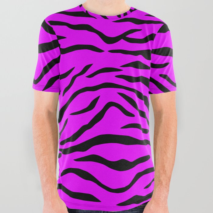 Black and hot pink graphic tee hotsell
