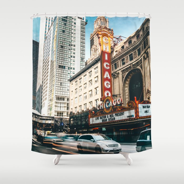 Chicago live Shower Curtain