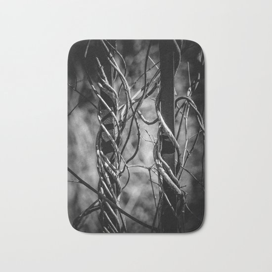 Twisted & Tangled Bath Mat