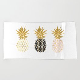 fun pineapple design gold Beach Towel
