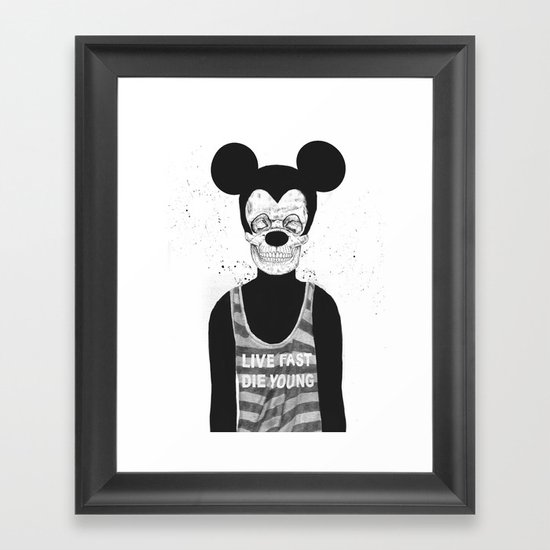 Dead mouse Framed Art Print
