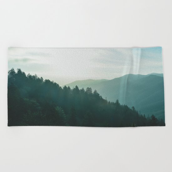 wander forever Beach Towel