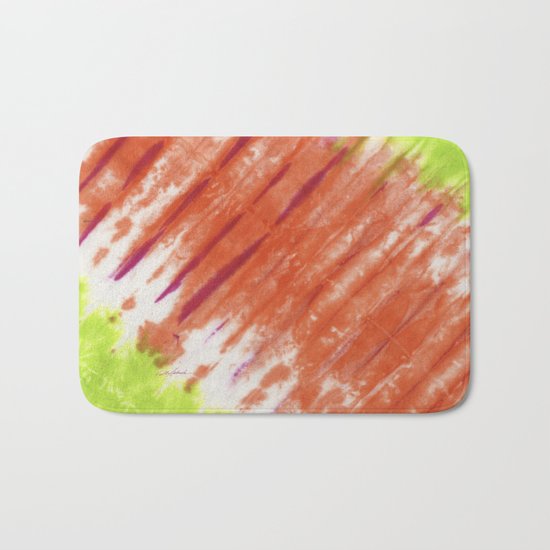 Pleated and Laced Bath Mat