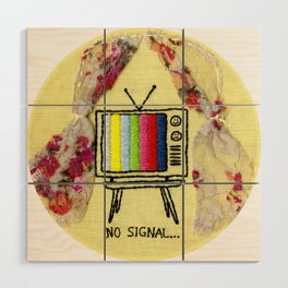 No Signal Vintage TV Embroidery Wood Wall Art
