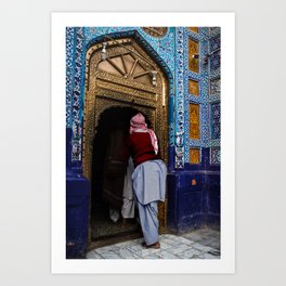 Worship in mausoleum - Pakistan Art Print