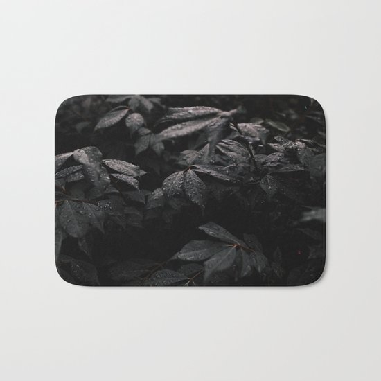 Black Leaf Bath Mat