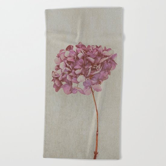 Beautiful Vintage Hydrangea Beach Towel